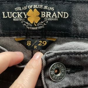 ❗️MAKE an OFFER❗️🔥Size 8 lucky brand grey jeans